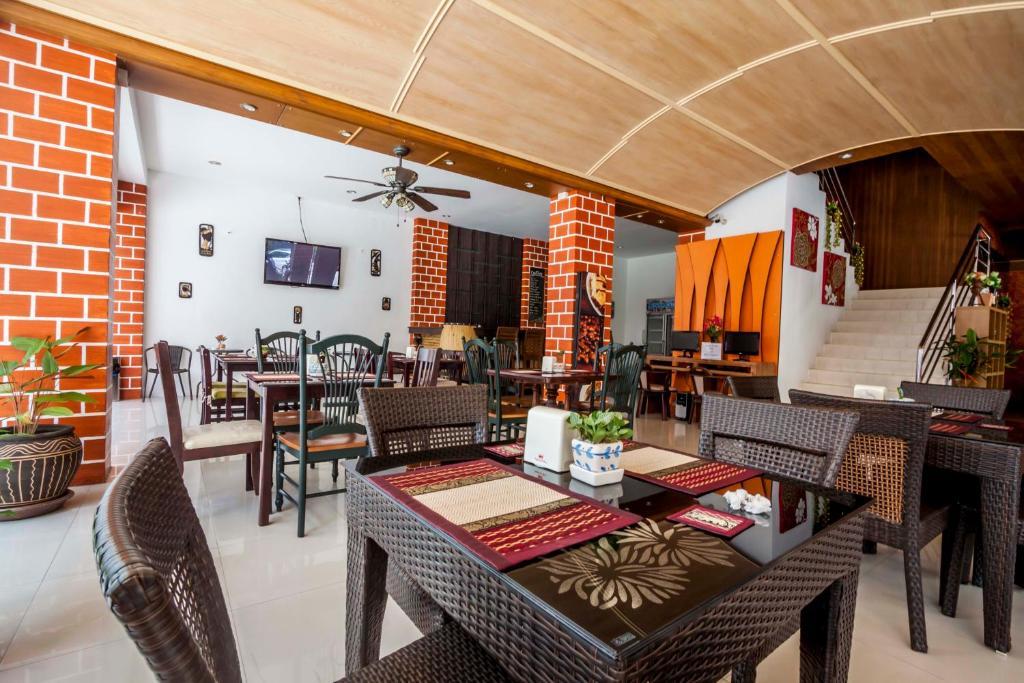 Larn Park Resortel Patong Ngoại thất bức ảnh