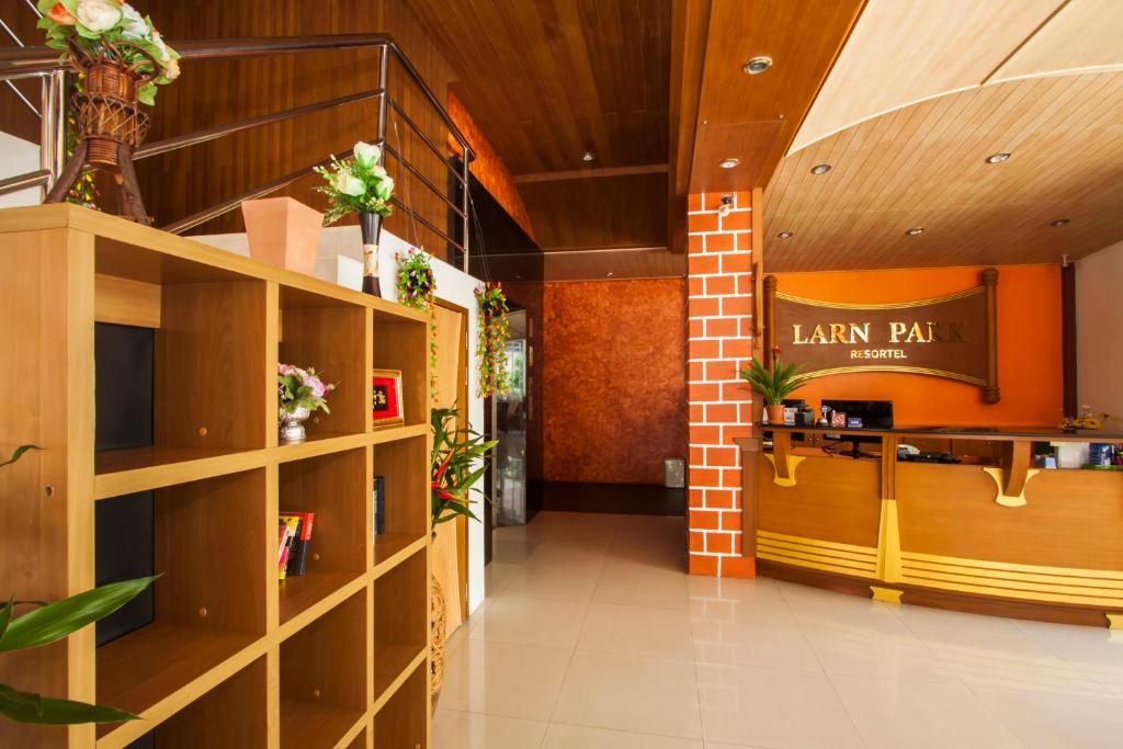 Larn Park Resortel Patong Ngoại thất bức ảnh