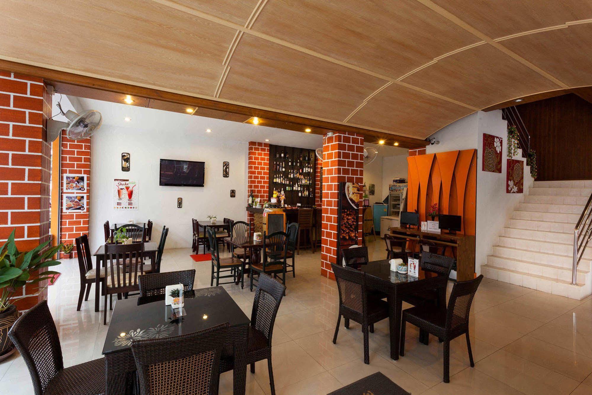 Larn Park Resortel Patong Ngoại thất bức ảnh