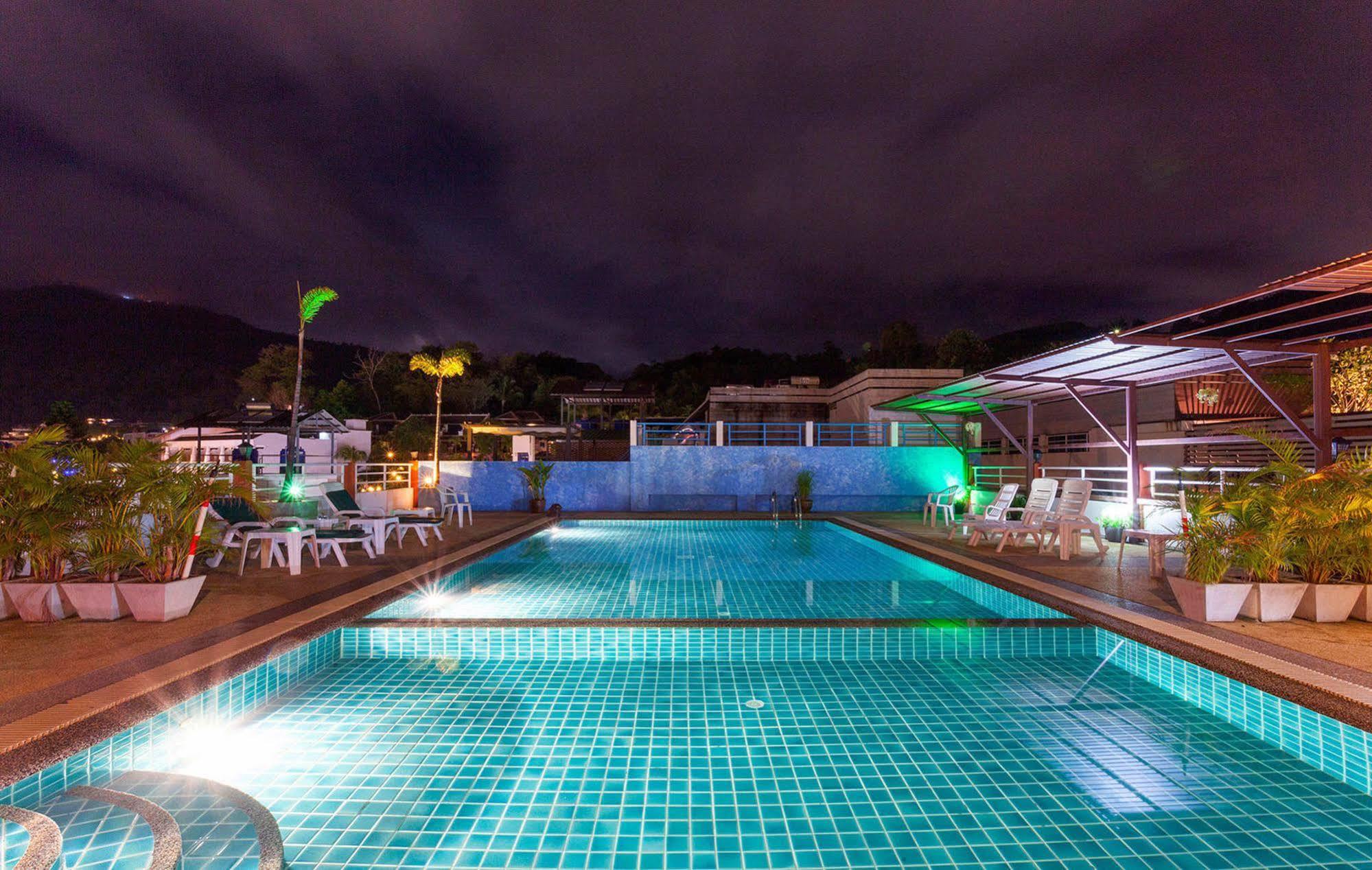 Larn Park Resortel Patong Ngoại thất bức ảnh