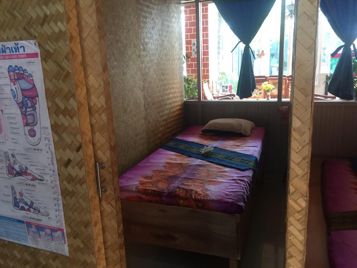 Larn Park Resortel Patong Ngoại thất bức ảnh