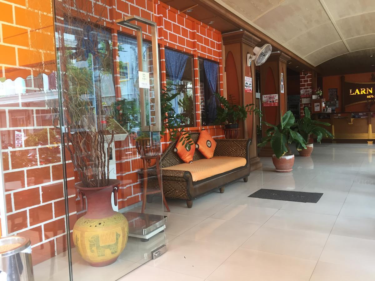 Larn Park Resortel Patong Ngoại thất bức ảnh