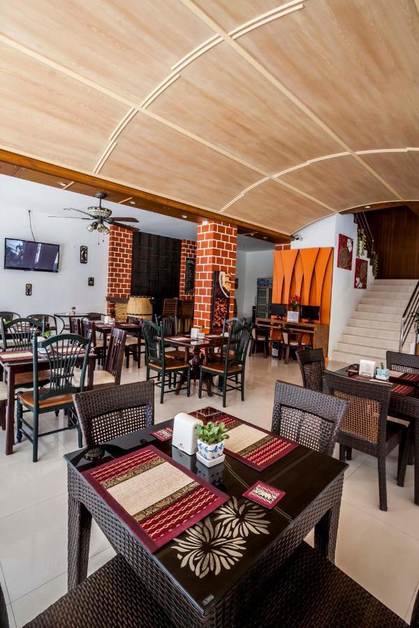 Larn Park Resortel Patong Ngoại thất bức ảnh